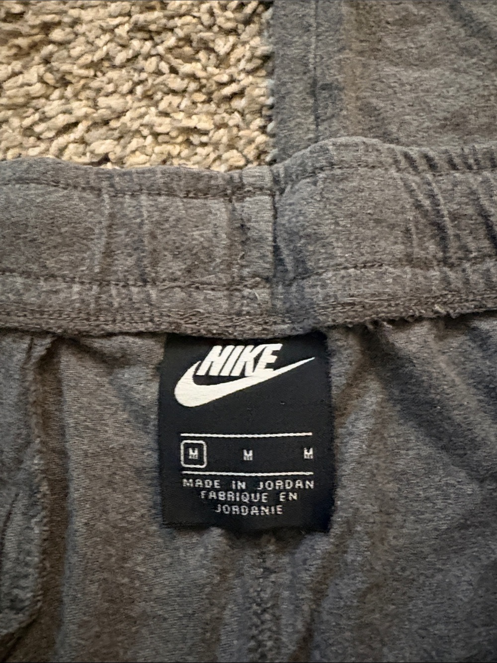 Nike Sweats - Picture 2 of 4
